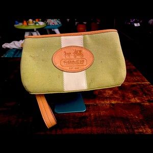 Coach Hamptons wallet